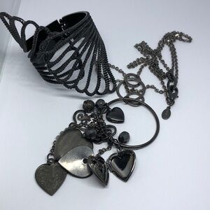 Curated bundle jewelry set express necklace hinge bracelet gunmetal black